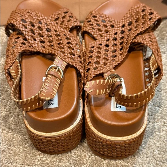 Steve Madden Kayda Tan Woven Platform Sandals - Picture 3 of 3